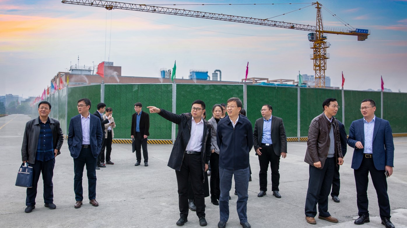 江蘇省政府參事調(diào)研四川海蓉藥業(yè)，共話川藥發(fā)展之路